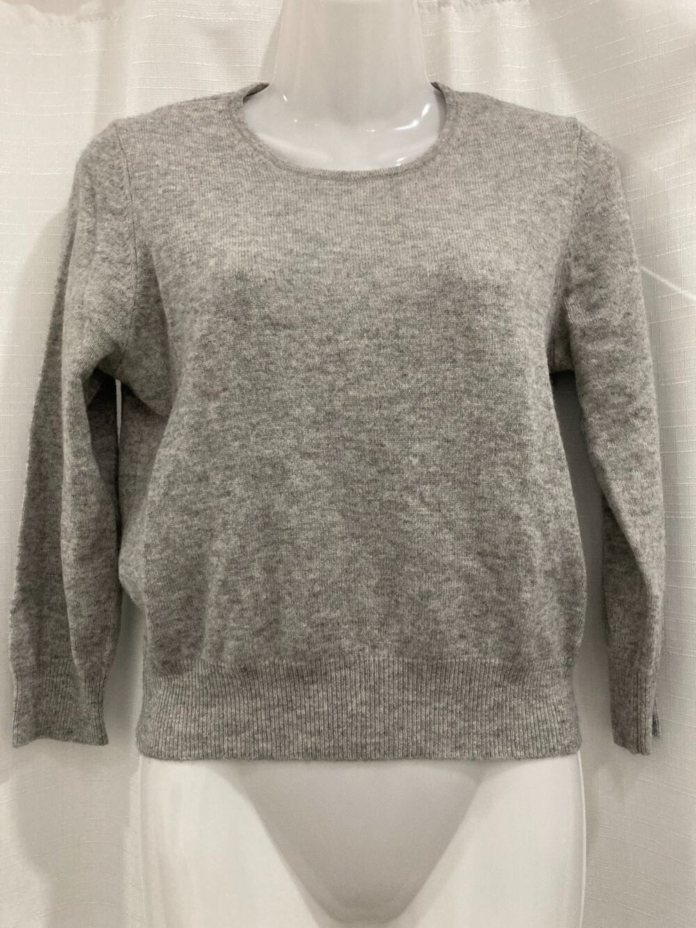 Ann Taylor Heather Gray 100% Cashmere Back Zip Crew Neck Sweater Pullover SZ S